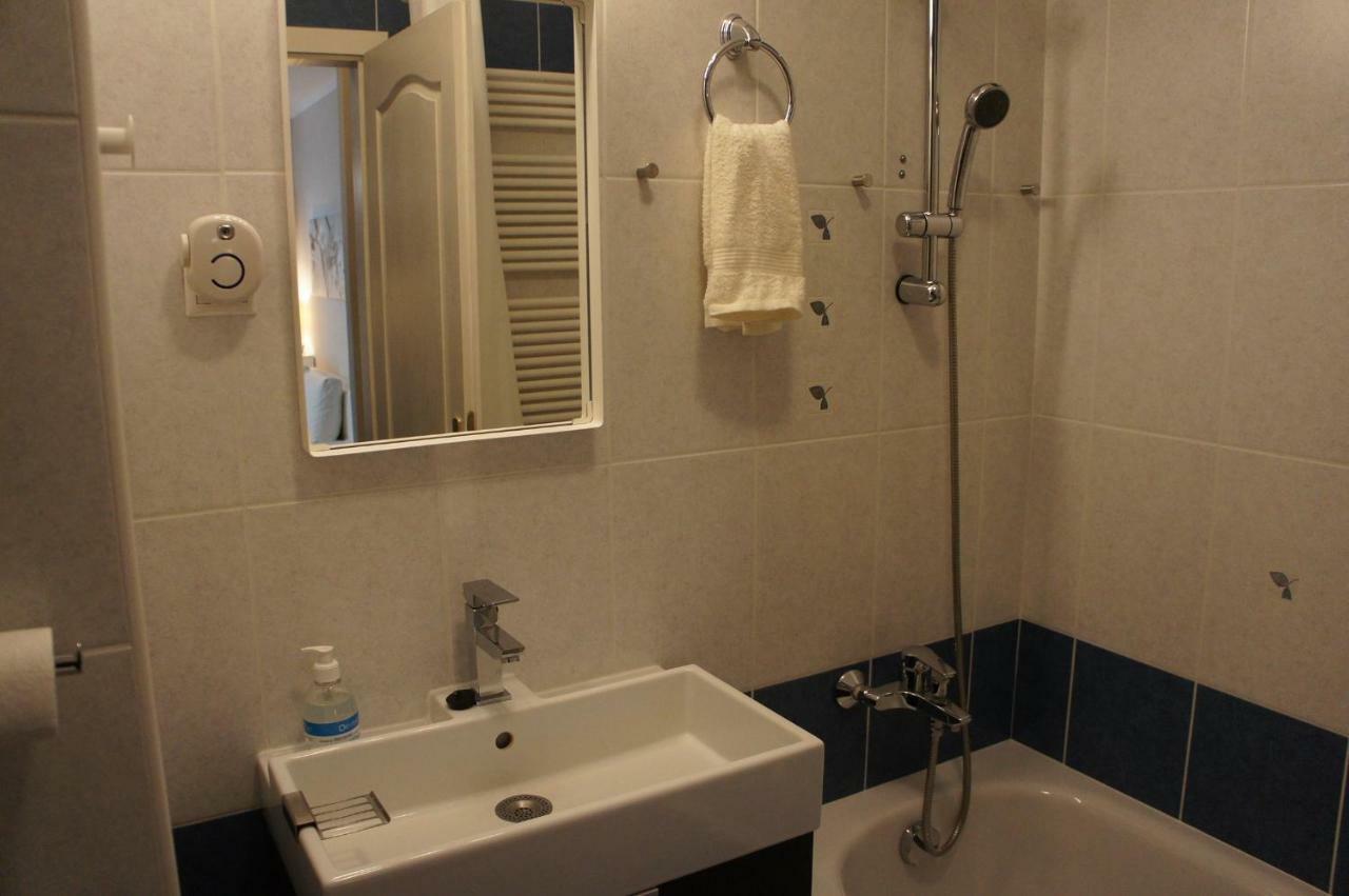 Viktoria Apartmanok Шіофок Екстер'єр фото